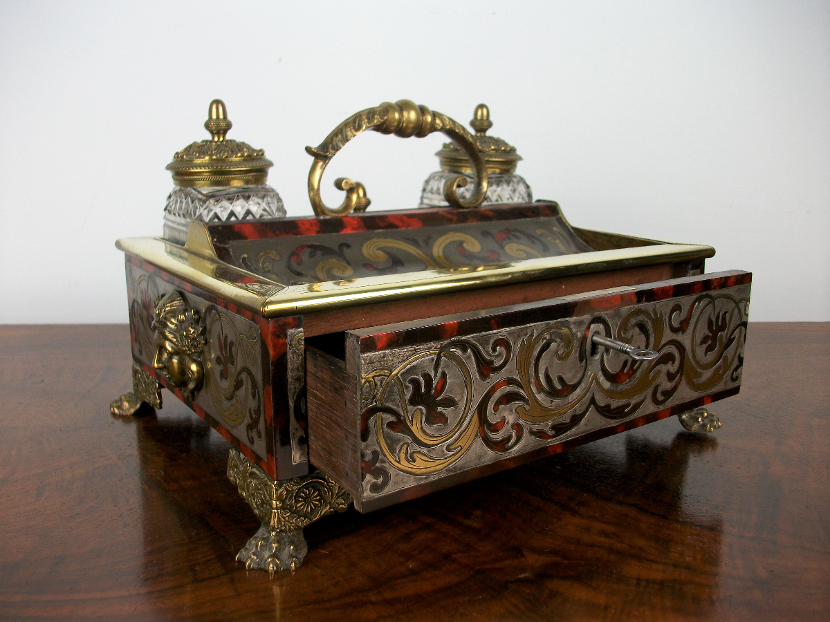 A Late Georgian-Early Regency Inkstand of the highest quality (17).JPG